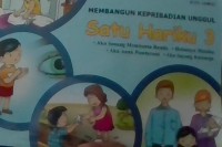 membangun kepribadian unggul satu hariku 3